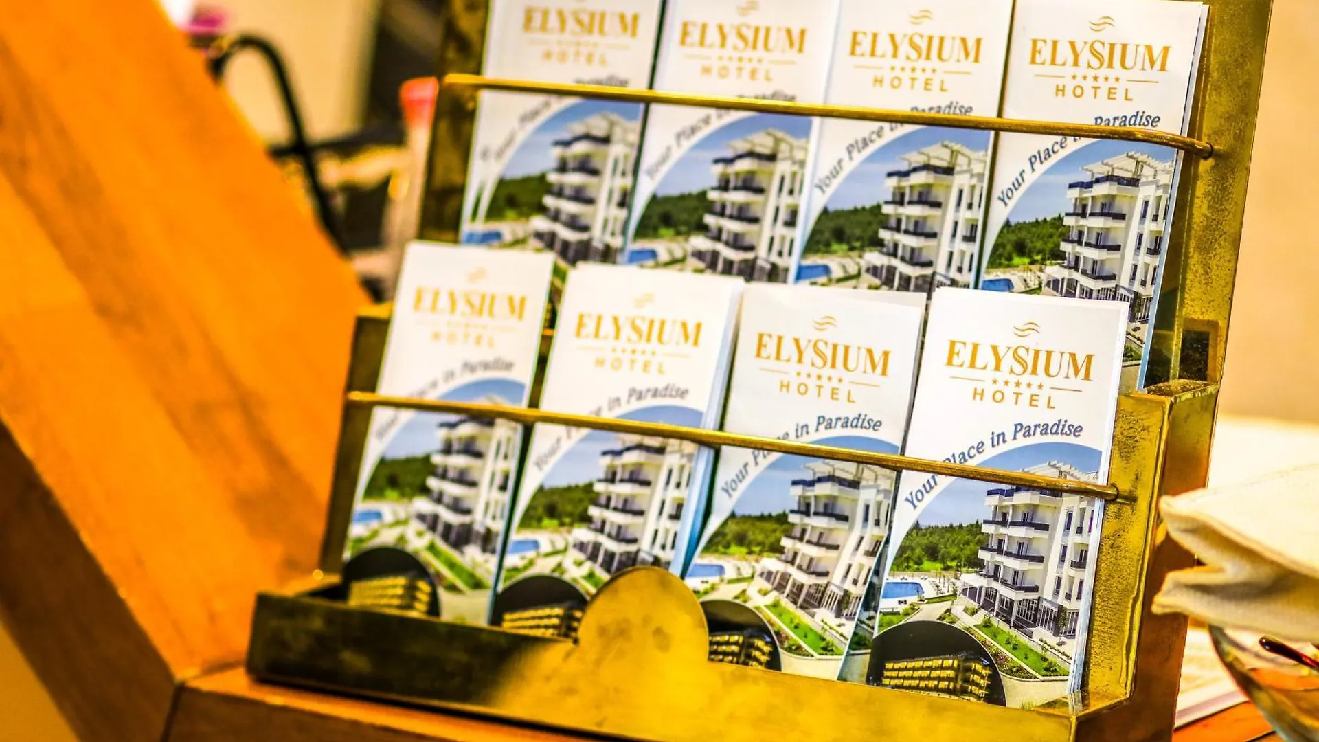 Elysium Hotel Dhërmi Albania