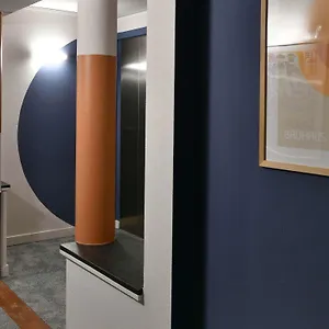Ibis Styles Airport Aero 44 3* Charleroi
