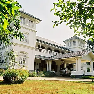 Manor House Hotel