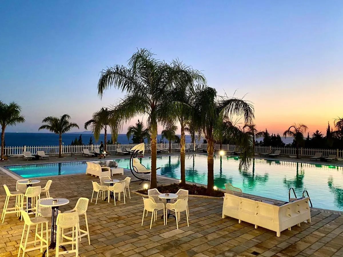 Elysium Hotel Dhërmi 5*,  Albánie
