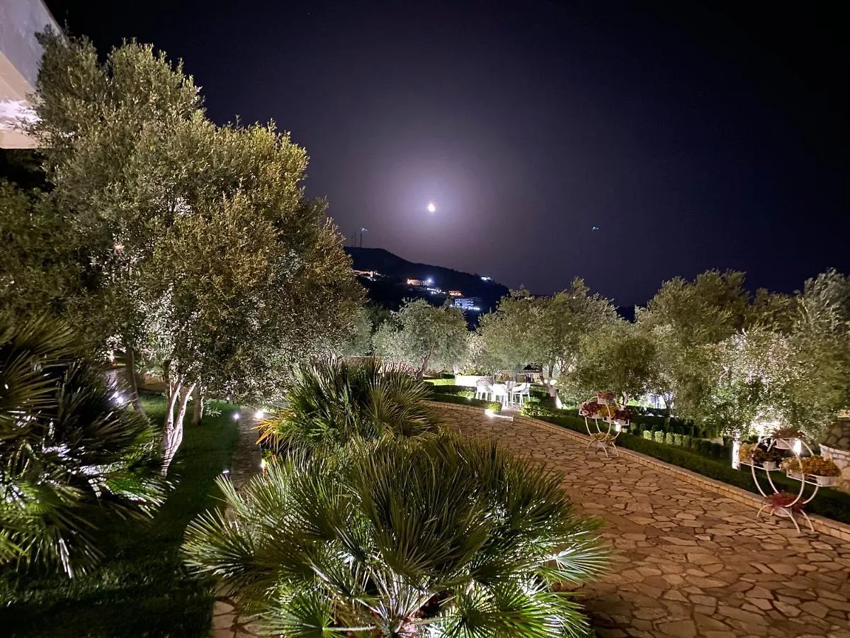 Elysium Hotel Dhërmi