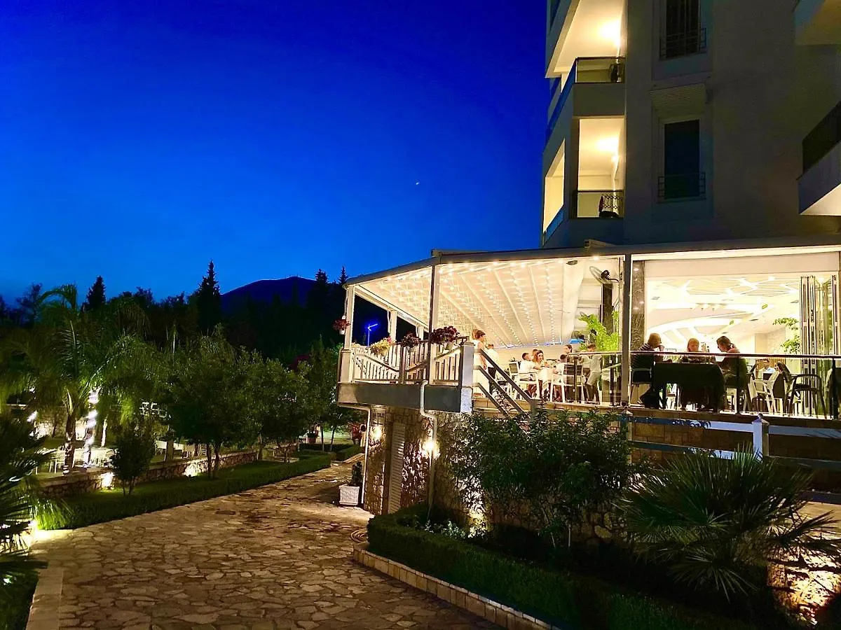 Elysium Hotel Dhërmi Albánie